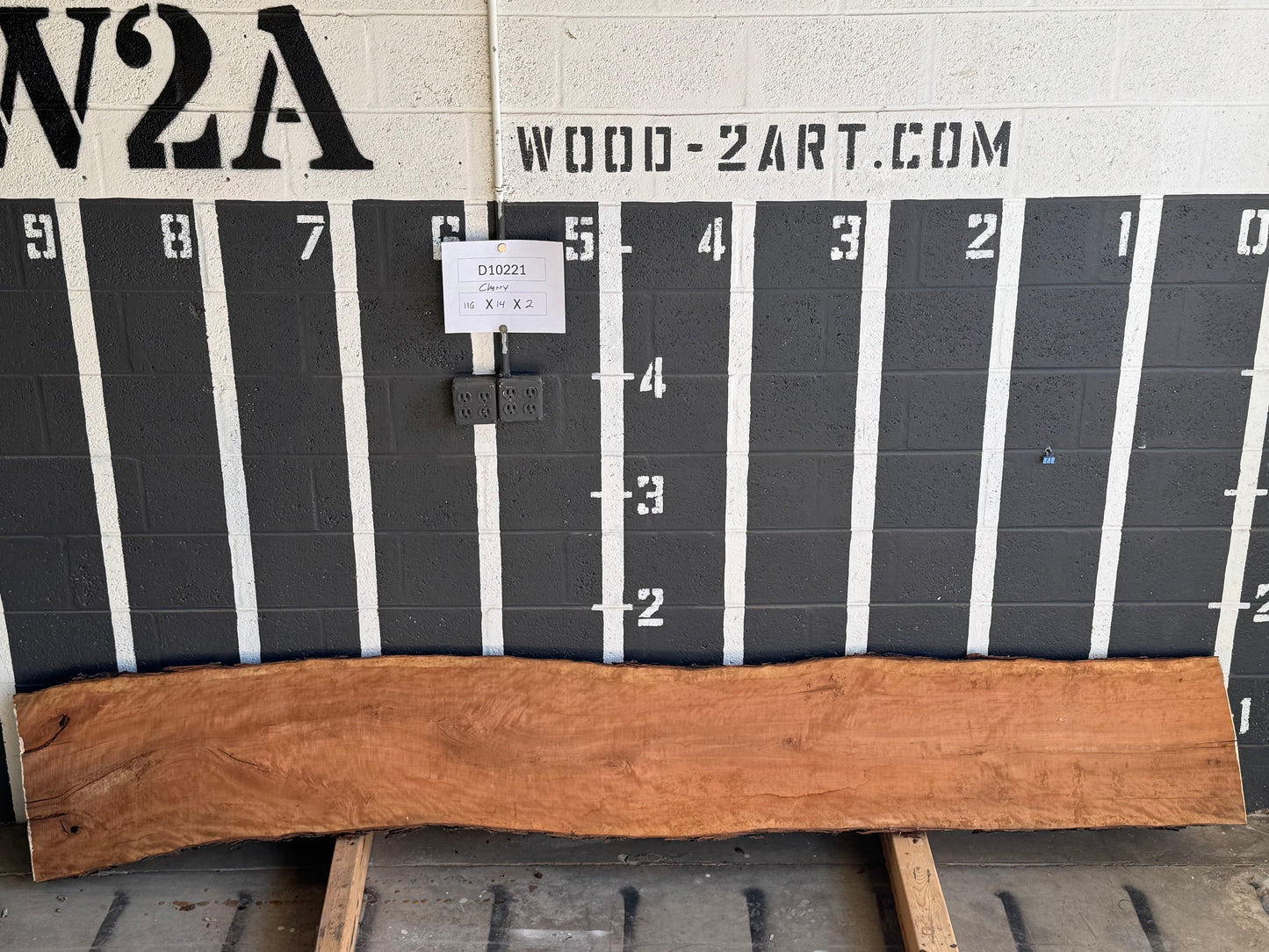 8/4 Red Oak <br> 116" x 14" x 2" <br> D10221