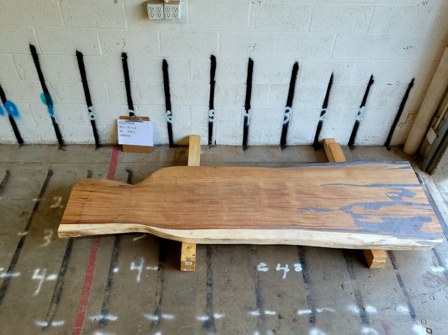 8/4 Parota <br> 99" x 31" x 2"<br> K21219GNC
