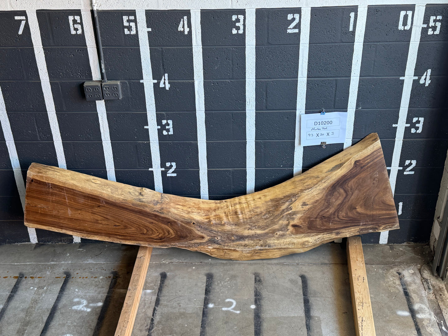 12/4 Monkey Pod <br> 93" x 20" x 3" <br> D10200