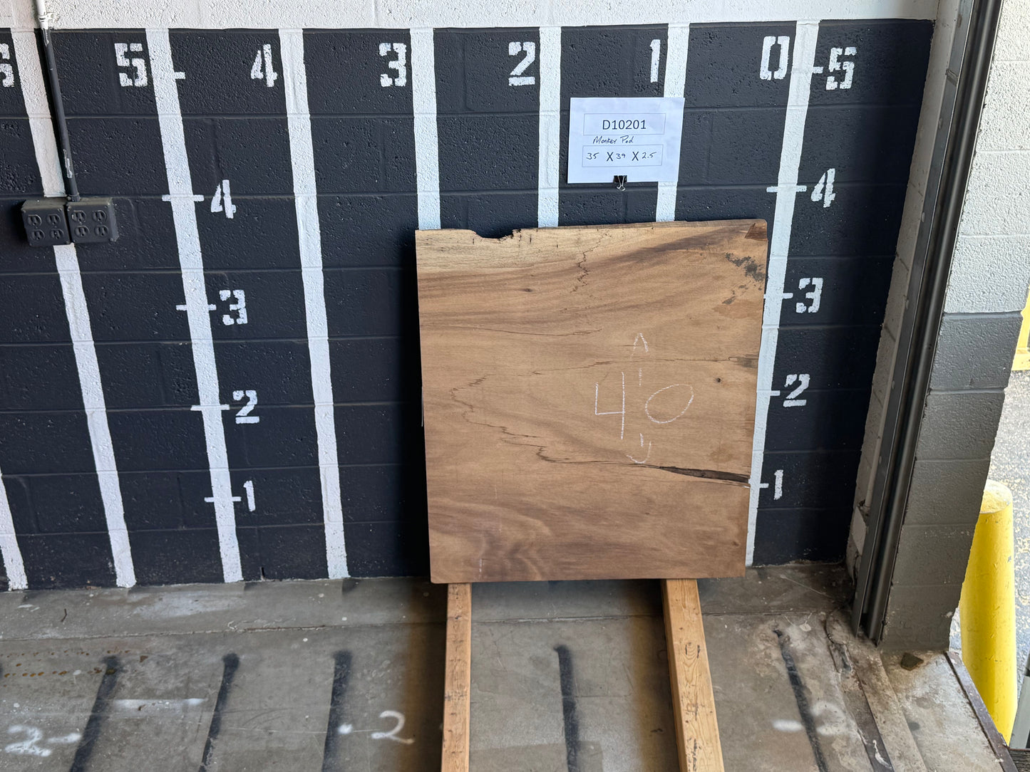 10/4 Monkey Pod <br> 35" x 39" x 2.5" <br> D10201