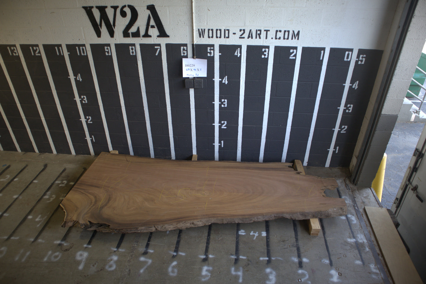 8/4 Monkey Pod <br> 125" x 41" x 2" <br> I00229